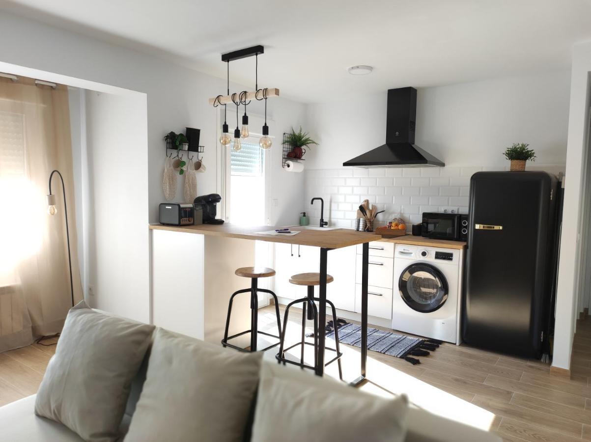 Apartamentos La Casa Del Maestro Alhama de Aragón Zewnętrze zdjęcie